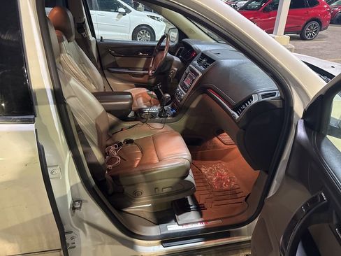 Used 2015 GMC Acadia Denali image 22