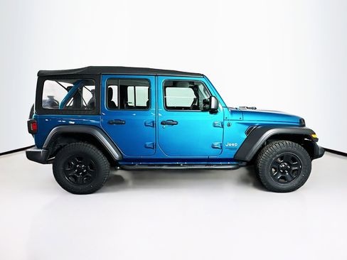 Used 2020 Jeep Wrangler Unlimited Sport image 10