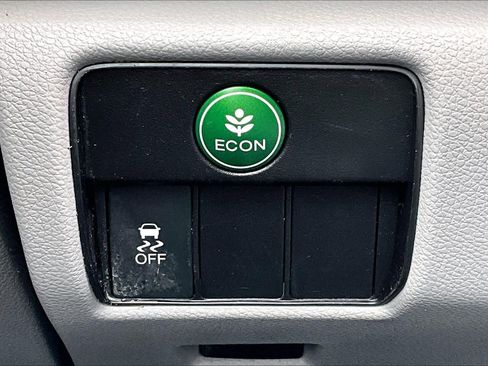 Used 2015 Honda Accord EX image 35