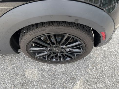 Used 2022 MINI Cooper 2-Door Hardtop image 12