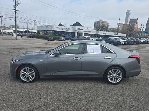 Used 2022 Cadillac CT4 Luxury w/ Cold Weather Package RWD image 6