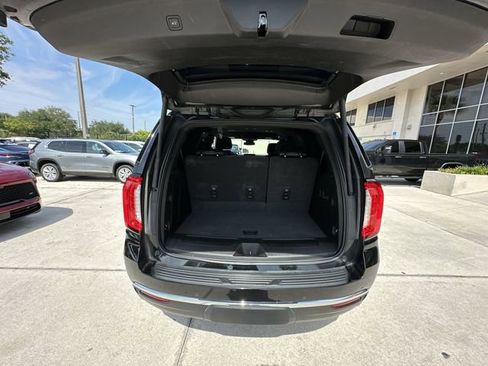 Certified 2023 GMC Yukon SLT w/ SLT Luxury Package RWD image 31