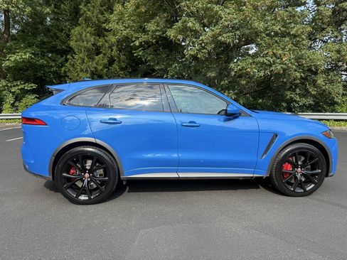 Used 2019 Jaguar F-PACE SVR AWD/4WD image 7