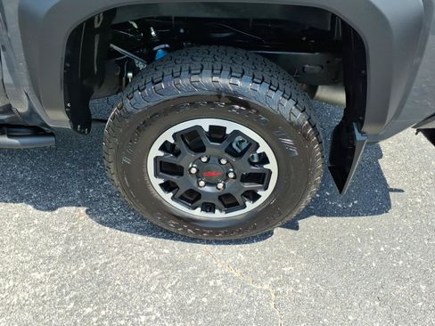 Used 2024 Toyota Tacoma TRD Off-Road AWD/4WD image 6