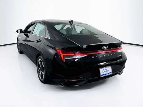 Used 2023 Hyundai Elantra Limited FWD image 7