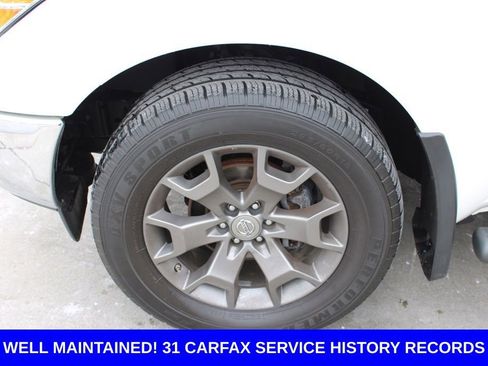 Used 2019 Nissan Frontier SL image 11