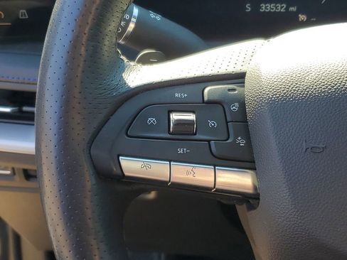 Used 2024 Cadillac XT4 Sport image 12