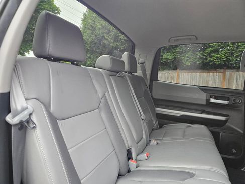 Used 2021 Toyota Tundra Limited w/ Limited Premium Package AWD/4WD image 13