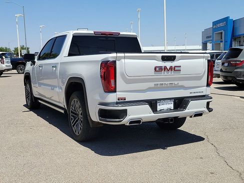 Used 2025 GMC Sierra 1500 Denali AWD/4WD image 8