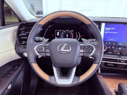 Certified 2023 Lexus RX 350 Premium w/ Accessory Package image 18