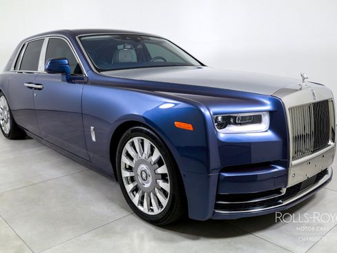 Used 2019 Rolls-Royce Phantom Sedan image 6