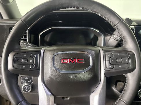 Used 2023 GMC Sierra 1500 Elevation w/ X31 Off-Road Package image 11