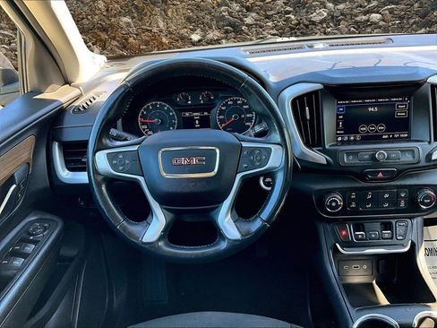 Used 2018 GMC Terrain SLE image 5