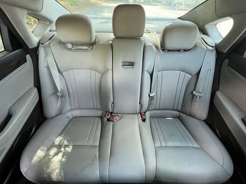 Used 2016 Hyundai Genesis 3.8 RWD image 22