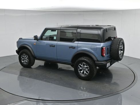 Certified 2025 Ford Bronco Badlands AWD/4WD image 45