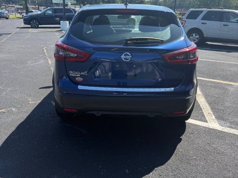 Used 2020 Nissan Rogue Sport S w/ Appearance Package FWD image 6