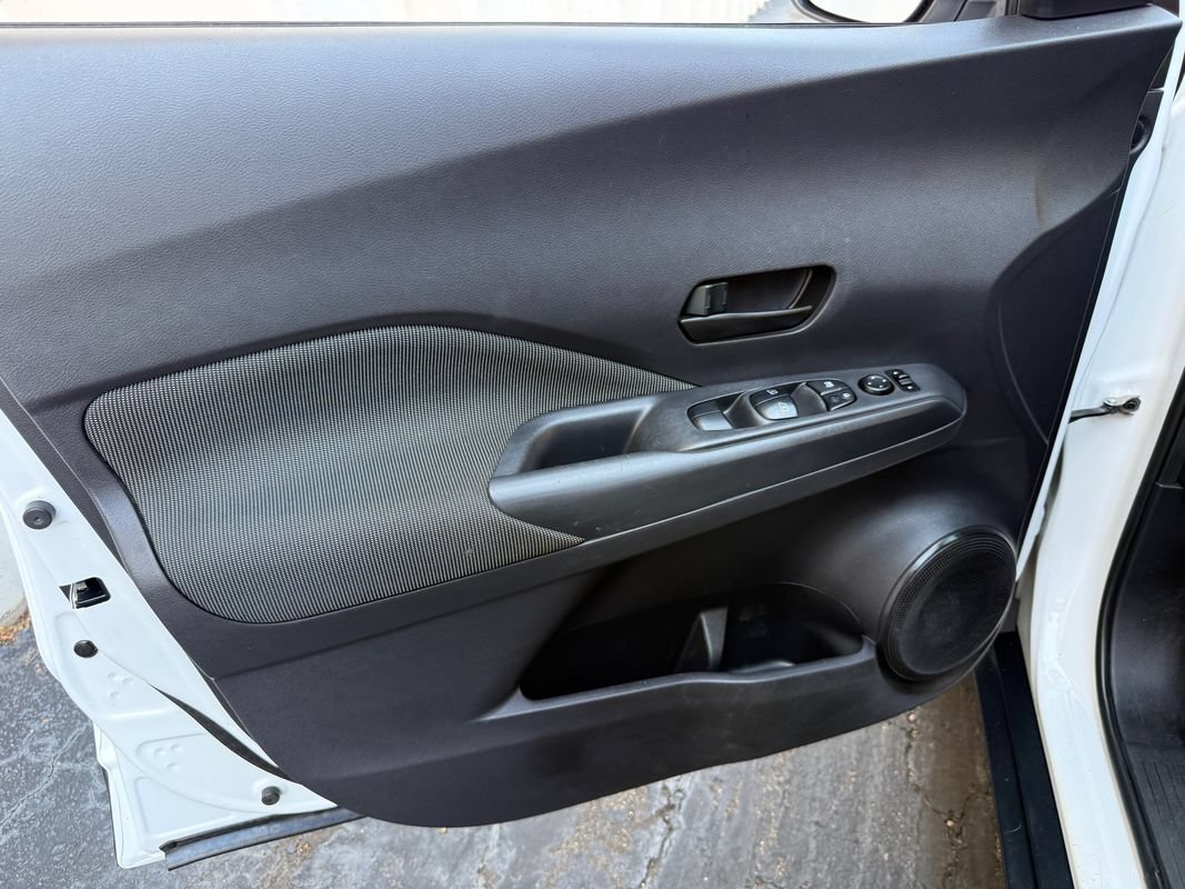 Used 2020 Nissan Kicks S FWD image 20