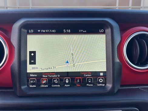 Used 2020 Jeep Gladiator Rubicon AWD/4WD image 22