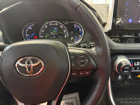 Used 2023 Toyota RAV4 XLE w/ Convenience Package AWD/4WD image 14