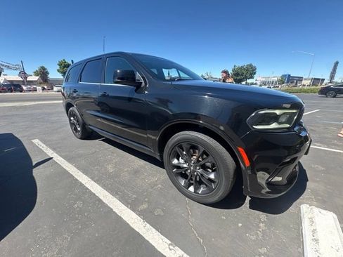 Used 2021 Dodge Durango SXT RWD image 4