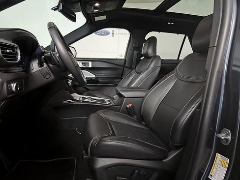 Certified 2022 Ford Explorer ST w/ Equipment Group 401A image 15