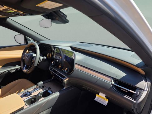 New 2026 Lexus RX 350 AWD image 30