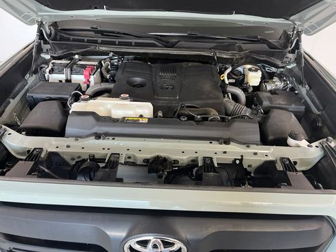 Used 2024 Toyota Tundra SR5 w/ SR5 Premium Package AWD/4WD image 9