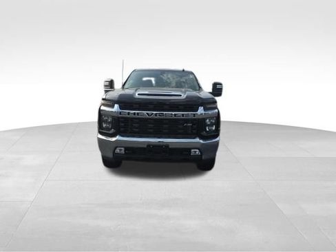 Used 2023 Chevrolet Silverado 2500 LT w/ Convenience Package AWD/4WD image 2