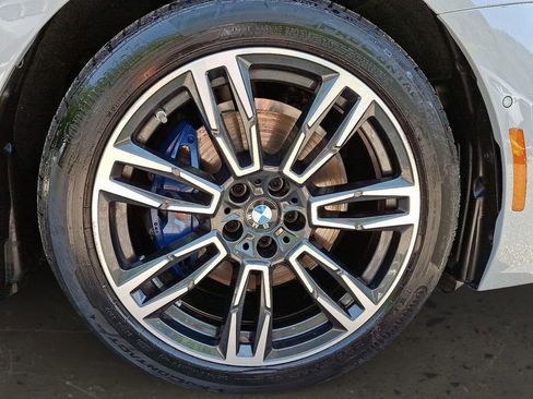 Used 2025 BMW 530i xDrive 530i xDrive image 8