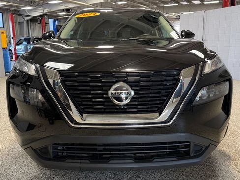 Used 2021 Nissan Rogue S AWD/4WD image 2