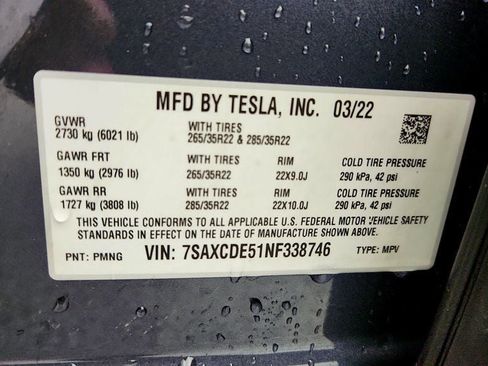 Used 2022 Tesla Model X image 25