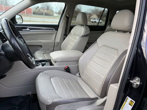 Used 2021 Volkswagen Atlas SEL Premium AWD/4WD image 23