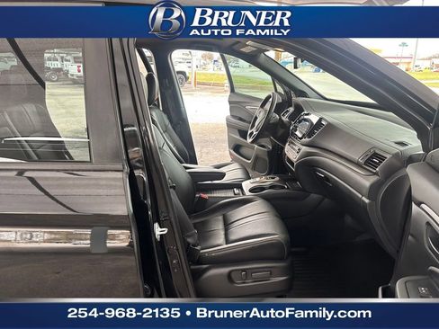 Used 2023 Honda Passport TrailSport image 16