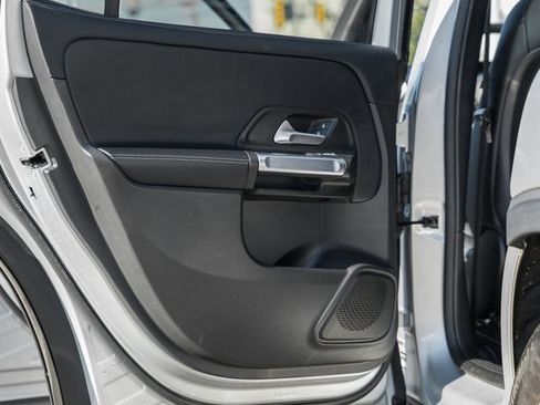 Certified 2023 Mercedes-Benz GLB 250 4MATIC image 36