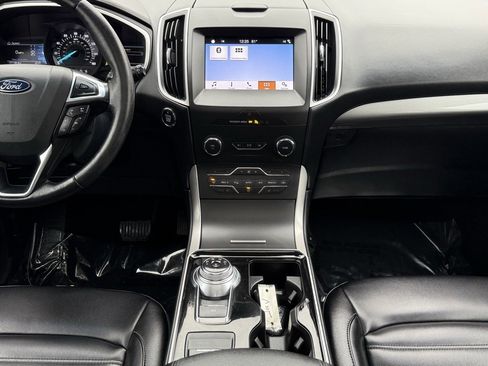 Used 2019 Ford Edge SEL w/ Equipment Group 201A image 25
