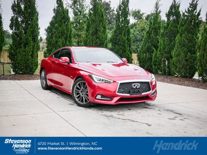 Used 2017 INFINITI Q60 Red Sport 400