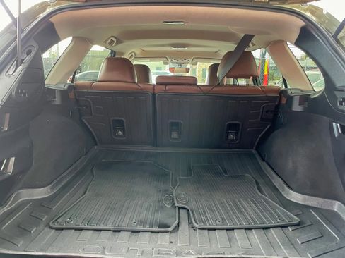 Used 2017 Subaru Outback 3.6R Touring w/ Popular Package #5A image 33
