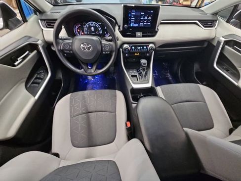 Used 2023 Toyota RAV4 XLE image 14