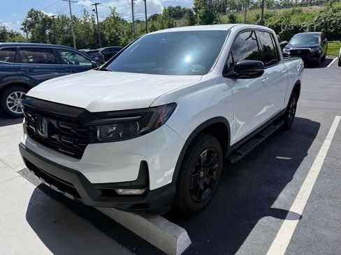 Used 2024 Honda Ridgeline Black Edition image 3