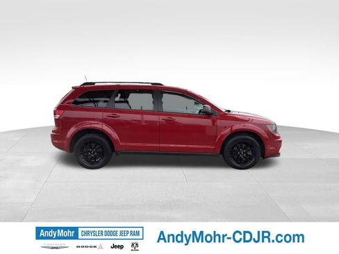 Used 2020 Dodge Journey SE w/ SE Popular Equipment Group image 8