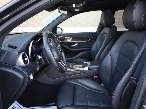 Used 2022 Mercedes-Benz GLC 300 4MATIC image 16