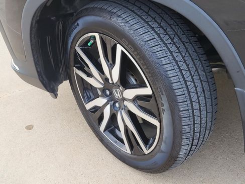 Used 2022 Honda Pilot Elite image 12