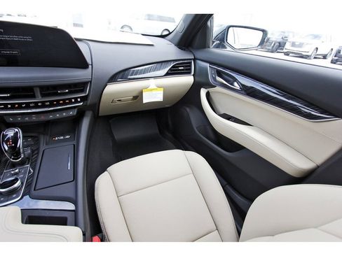 New 2025 Cadillac CT5 Premium Luxury image 10