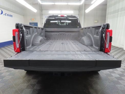 Used 2025 Ford F450 Platinum image 44