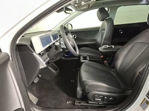 Used 2024 Hyundai Ioniq 5 Limited AWD/4WD image 11