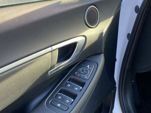 Used 2025 Hyundai Sonata SEL image 11