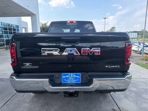 Used 2026 RAM 2500 Big Horn AWD/4WD image 6