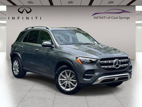 Used 2025 Mercedes-Benz GLE 450e 4MATIC image 1