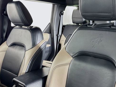 Used 2021 Ford Bronco Wildtrak image 18