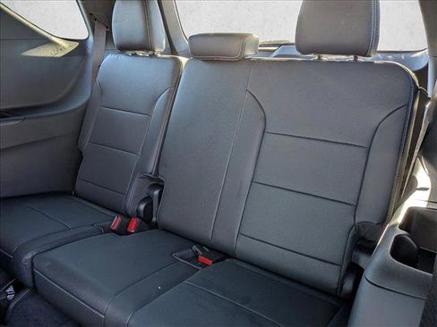 New 2026 Chevrolet Traverse LT w/ Sun and Wheel Package image 17